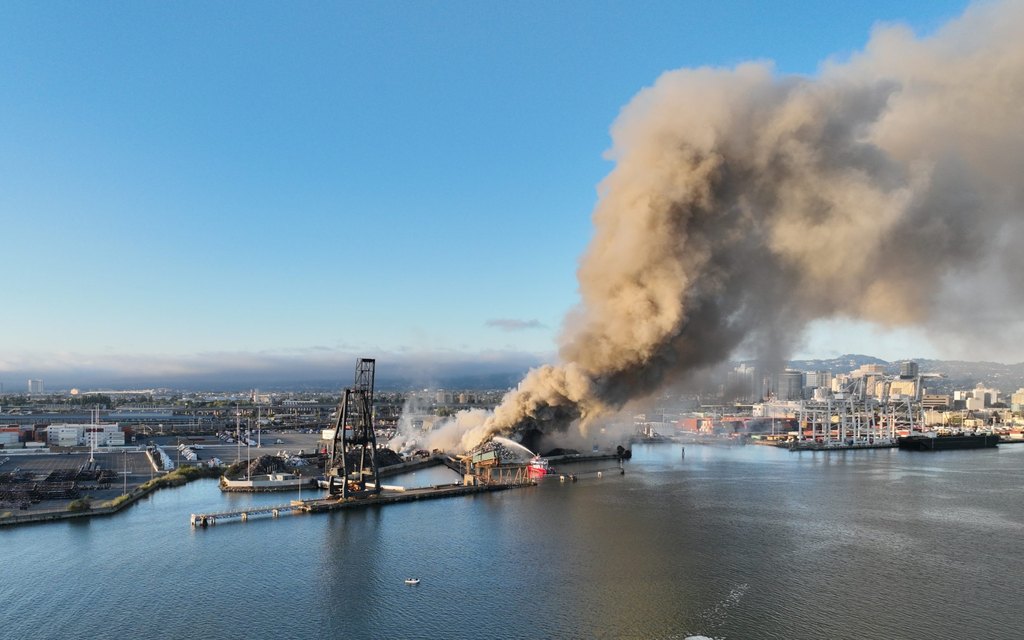 Regulations and Compliance Requirements of Undertaking a Metal Shredding Project Regulamentos e requisitos de conformidade para a realização de um projeto de trituração de metal