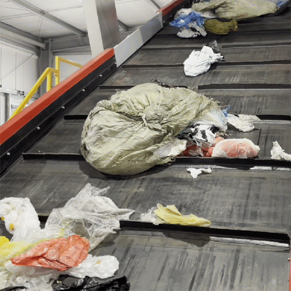 Triturador de quatro eixos