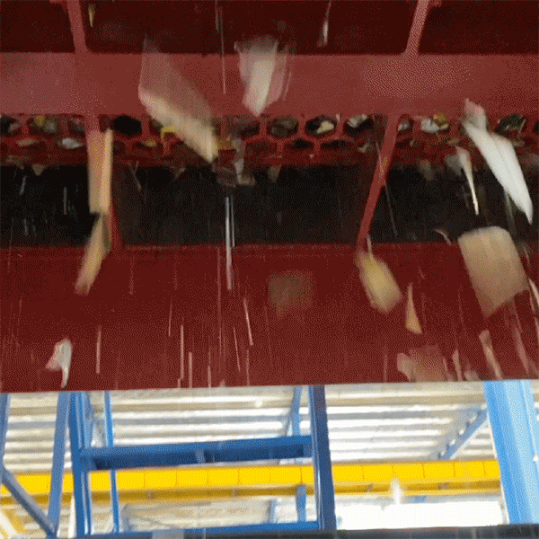 Triturador de quatro eixos