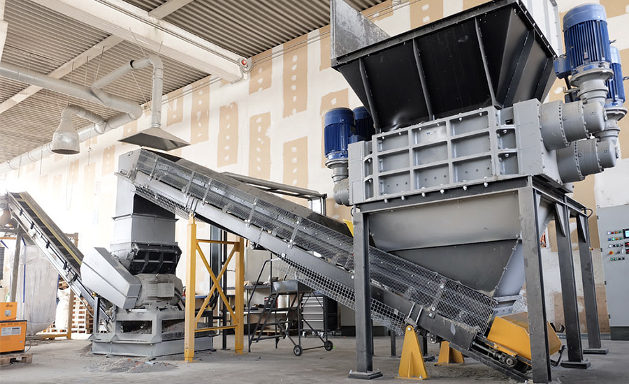 Triturador de quatro eixos